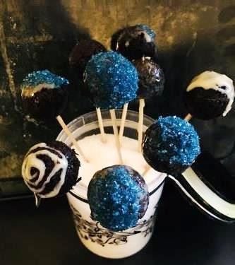 Cakepops / Prajiturele pe bat – 1